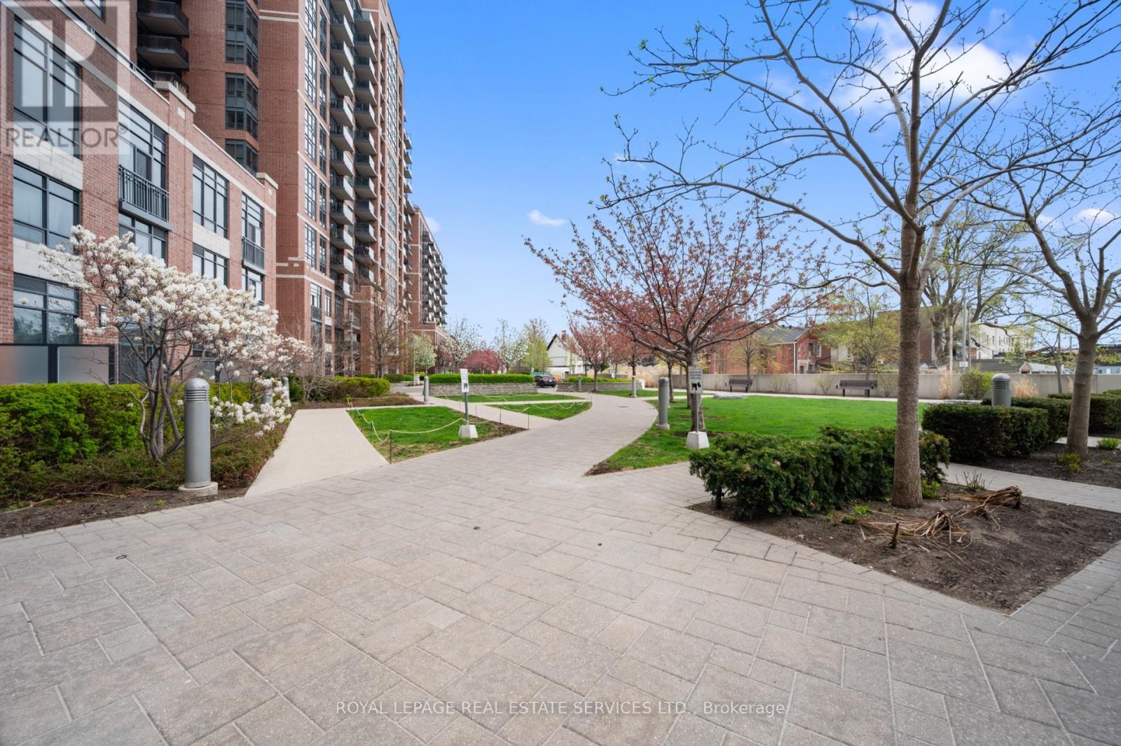 812 - 61 Heintzman Street, Toronto, Ontario  M6P 5A2 - Photo 24 - W12207423