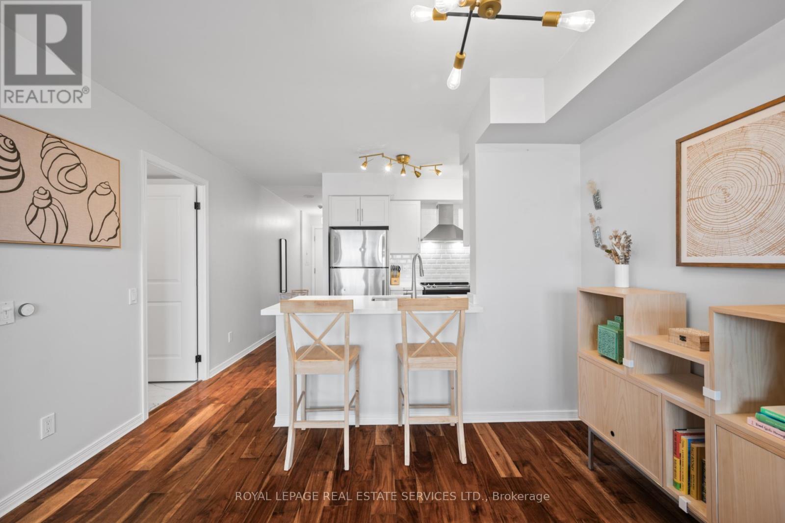 812 - 61 Heintzman Street, Toronto, Ontario  M6P 5A2 - Photo 6 - W12207423