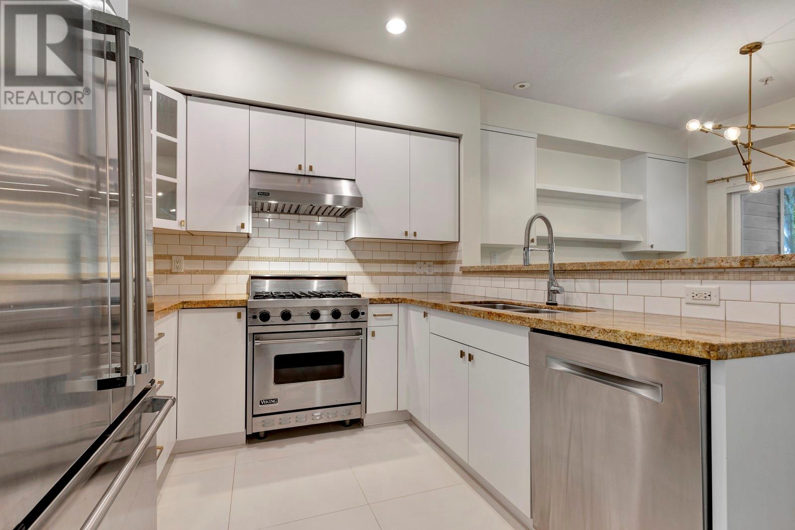 3416 Scott Road Unit# 8, Kelowna, British Columbia  V1W 3H3 - Photo 5 - 10348824
