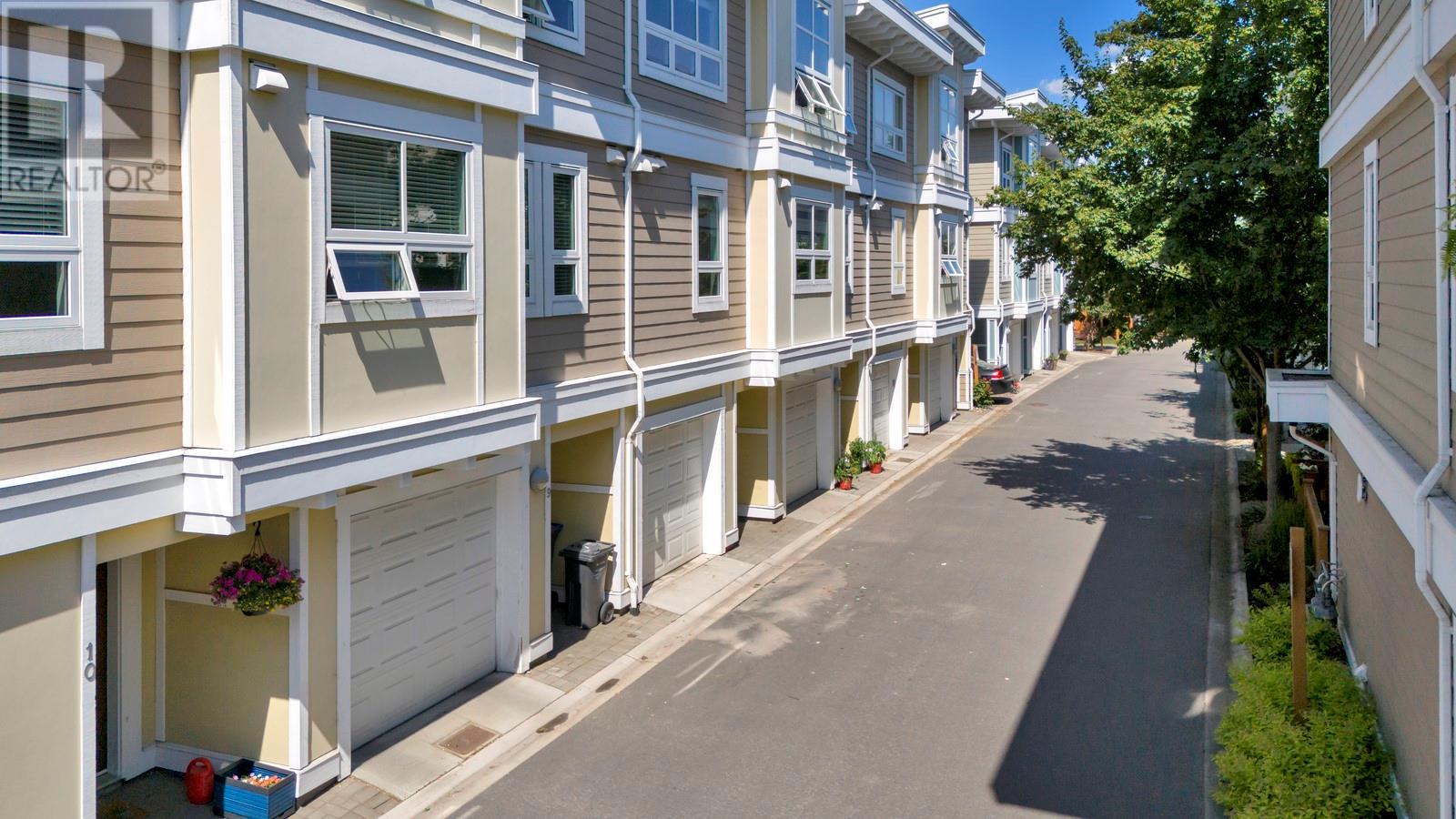 3416 Scott Road Unit# 8, Kelowna, British Columbia  V1W 3H3 - Photo 28 - 10348824