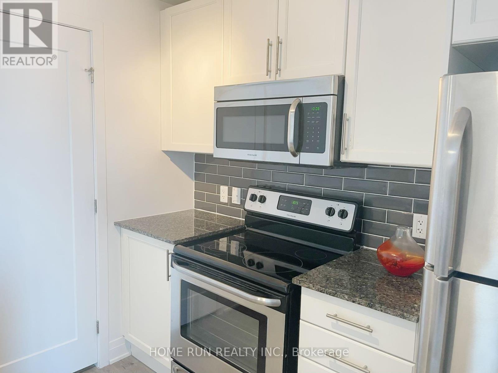 708 - 330 Titan Private, Ottawa, Ontario  K2G 1G3 - Photo 8 - X12207548