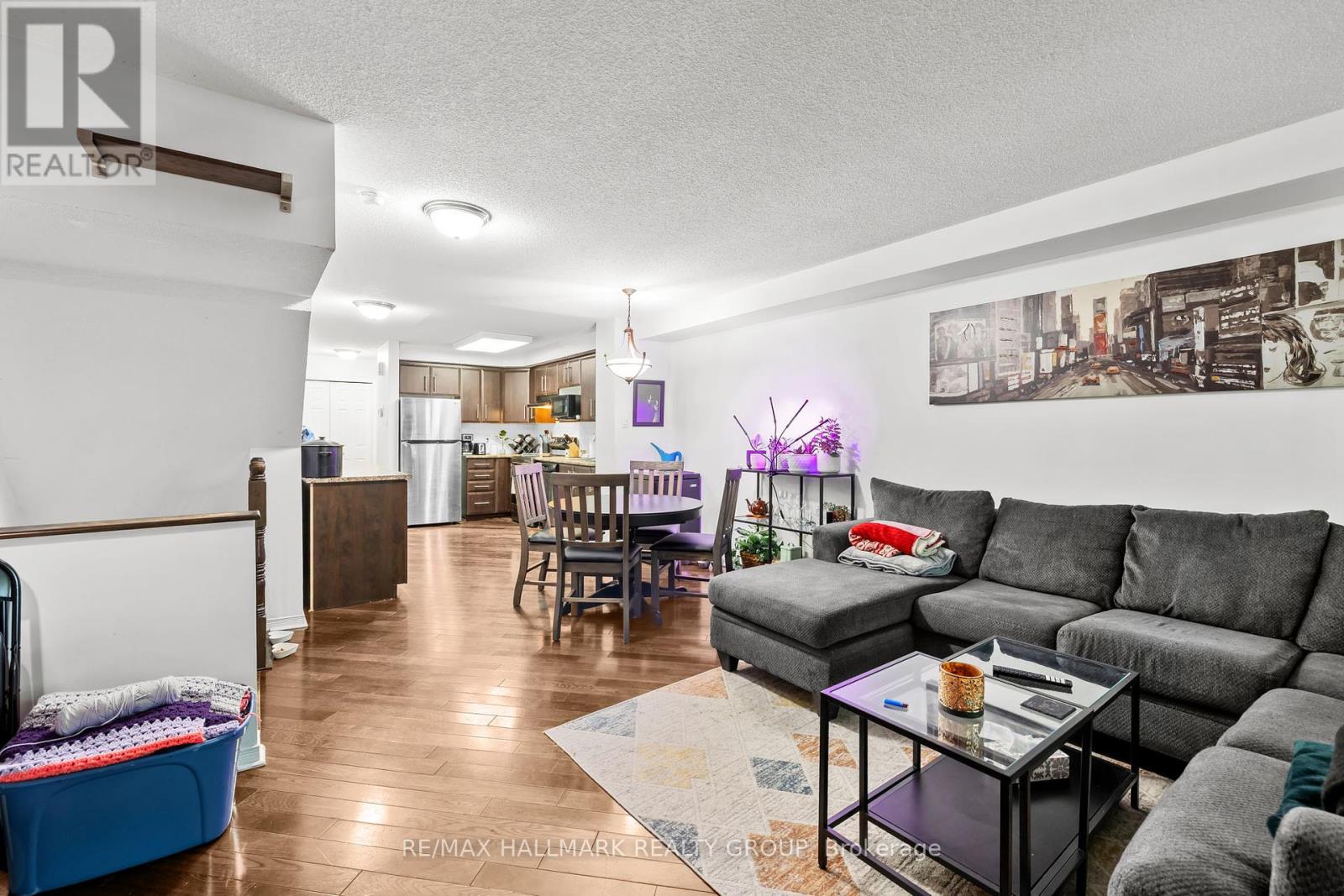 235 Keltie Private, Ottawa, Ontario  K2J 0A3 - Photo 10 - X12207595