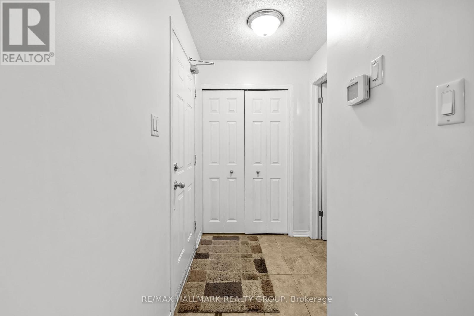 235 Keltie Private, Ottawa, Ontario  K2J 0A3 - Photo 4 - X12207595