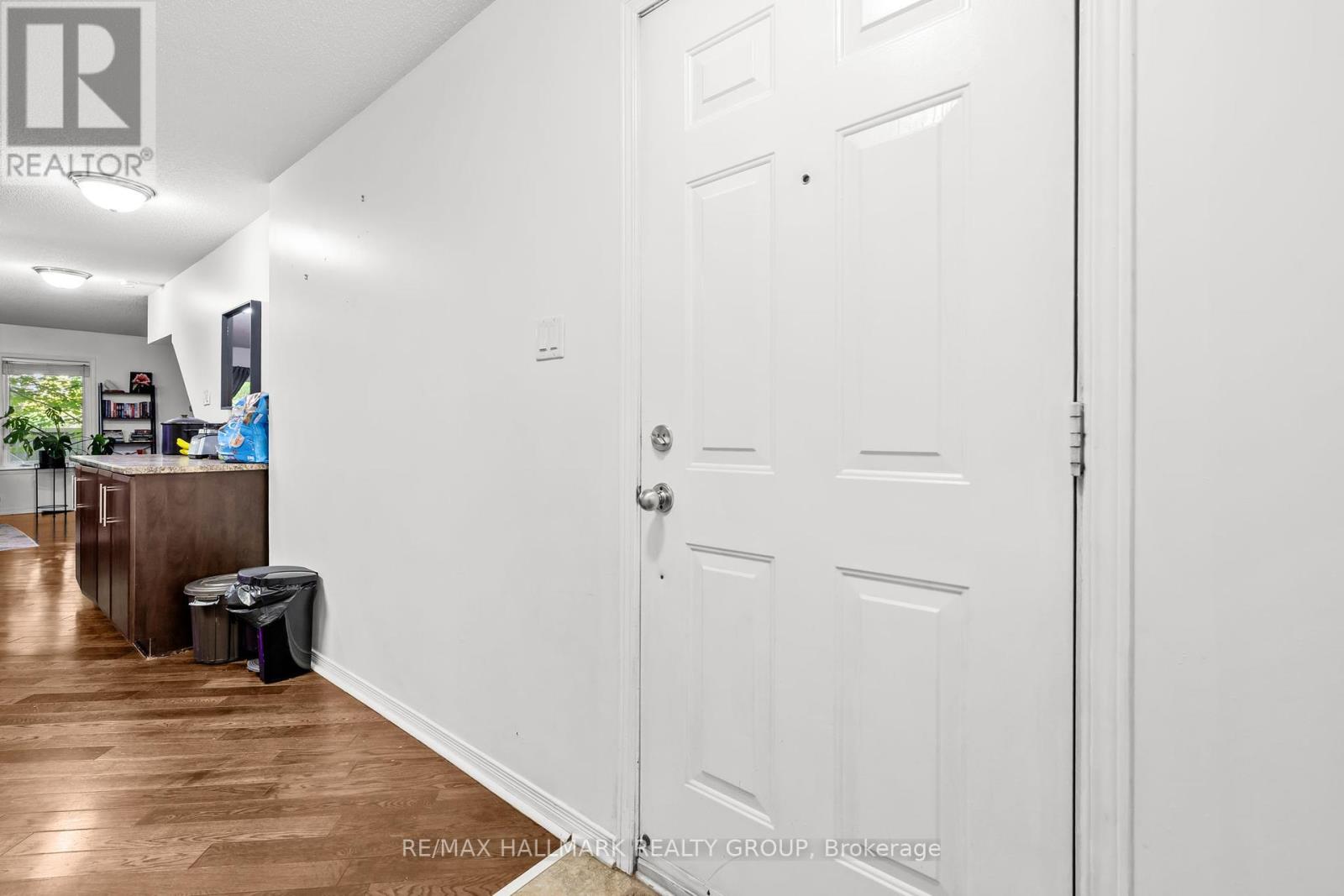 235 Keltie Private, Ottawa, Ontario  K2J 0A3 - Photo 5 - X12207595