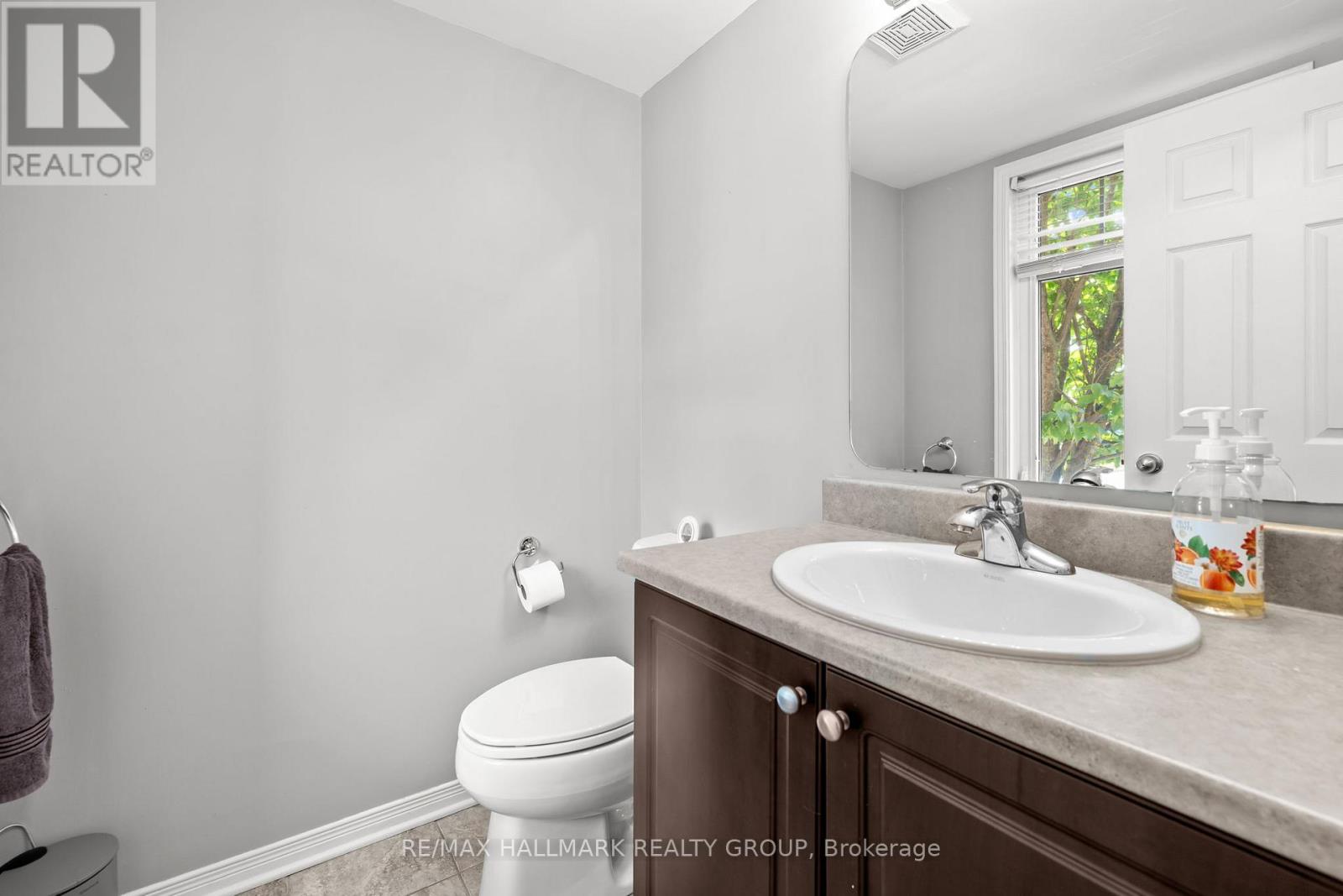 235 Keltie Private, Ottawa, Ontario  K2J 0A3 - Photo 6 - X12207595