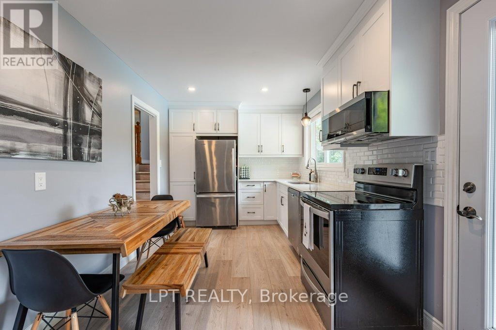 670 Sussex Boulevard, Kingston, Ontario  K7M 5B1 - Photo 16 - X12207597