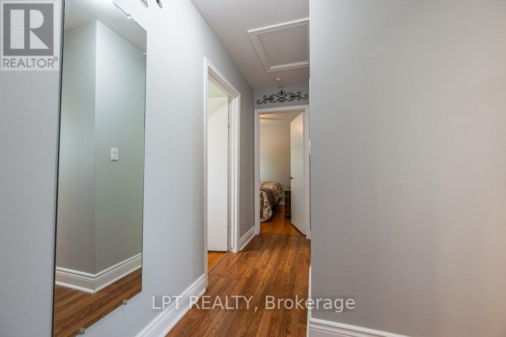 670 Sussex Boulevard, Kingston, Ontario  K7M 5B1 - Photo 20 - X12207597
