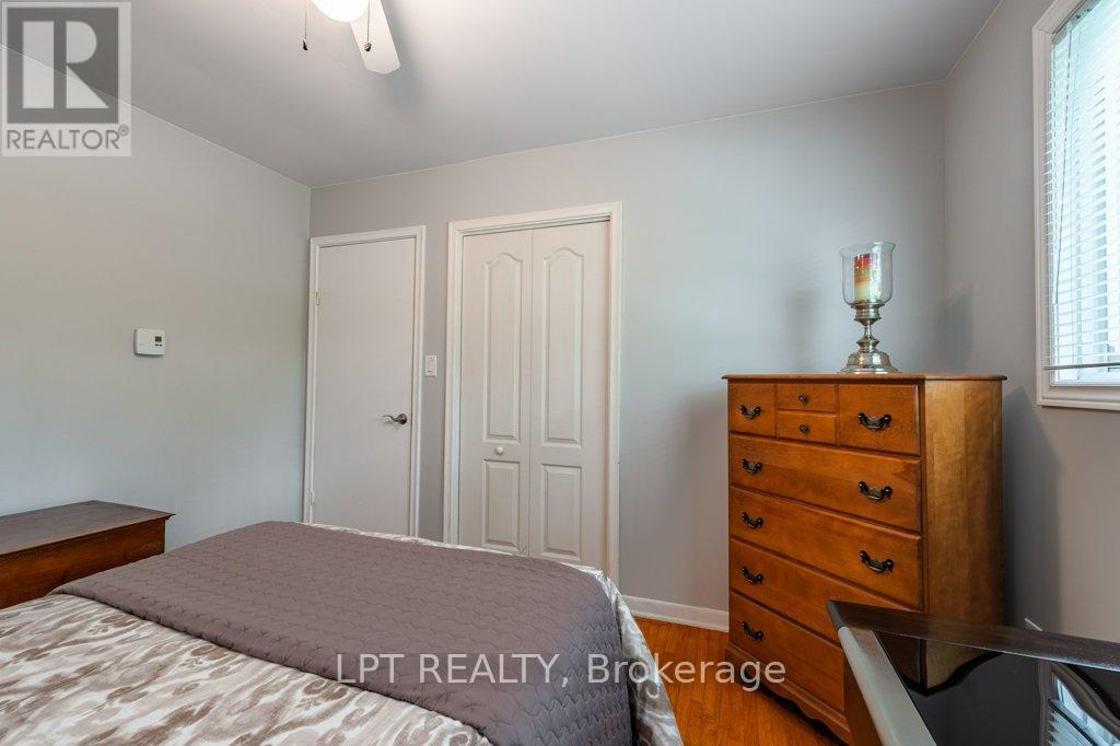 670 Sussex Boulevard, Kingston, Ontario  K7M 5B1 - Photo 24 - X12207597