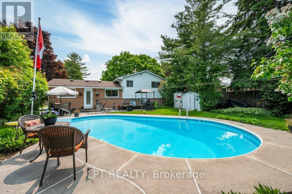 670 Sussex Boulevard, Kingston, Ontario  K7M 5B1 - Photo 36 - X12207597
