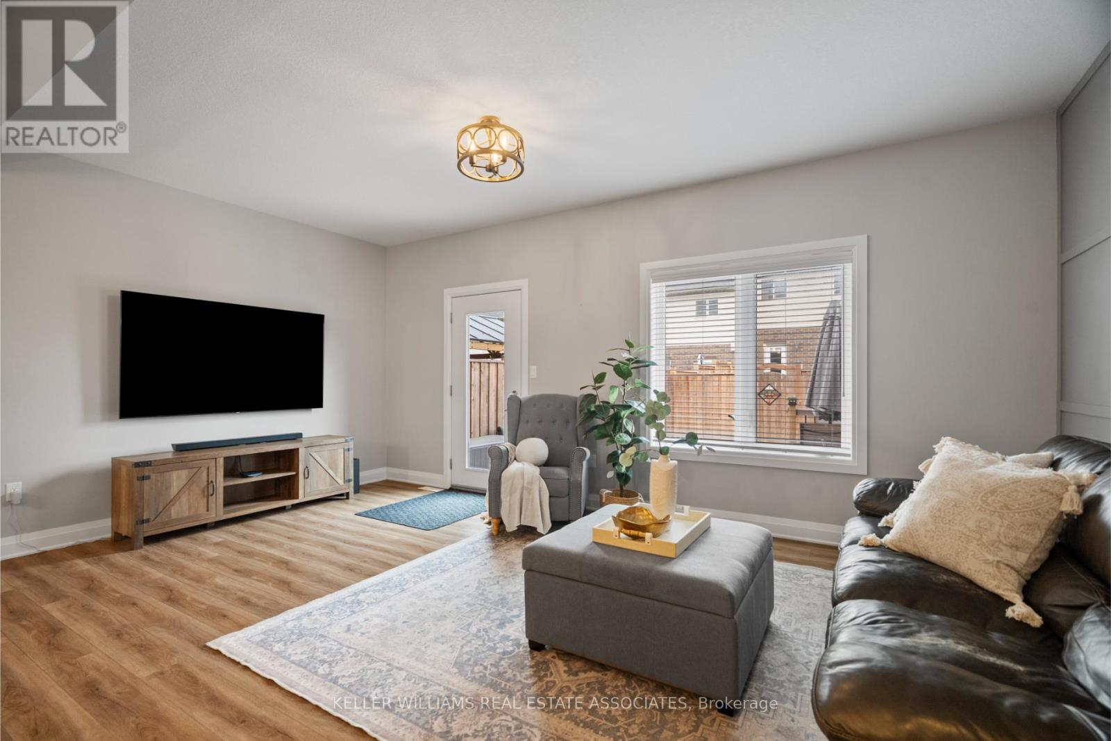 6 - 118 Simmonds Drive, Guelph, Ontario  N1E 7L8 - Photo 17 - X12207152