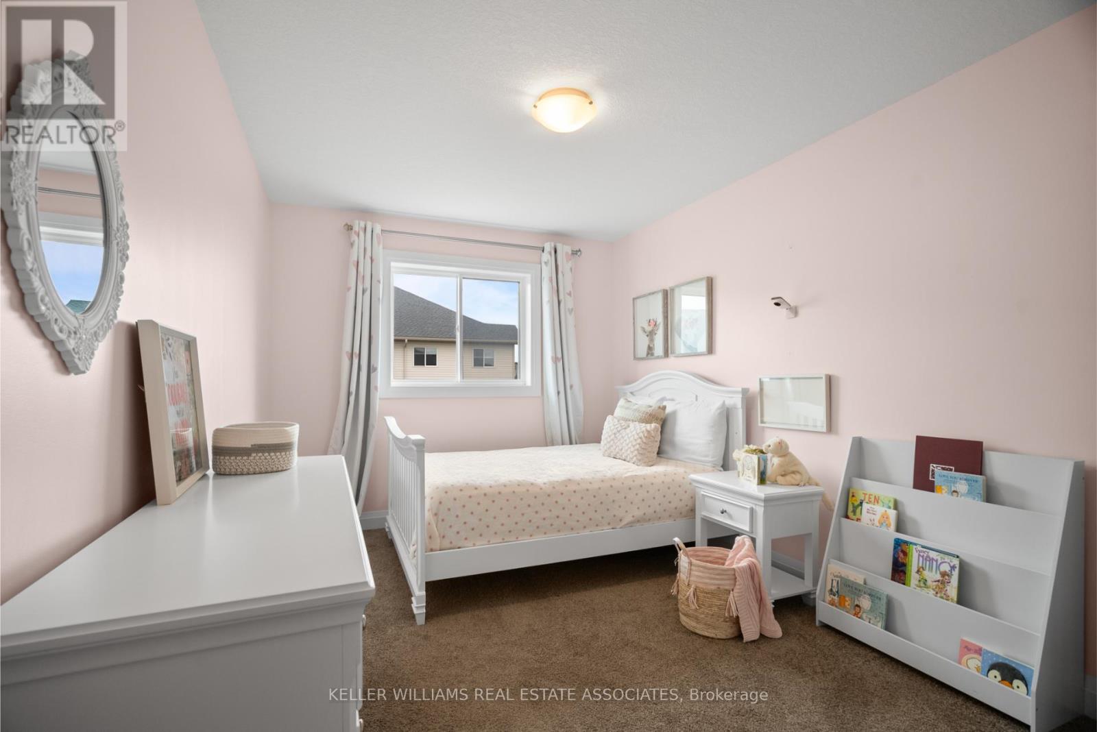 6 - 118 Simmonds Drive, Guelph, Ontario  N1E 7L8 - Photo 25 - X12207152