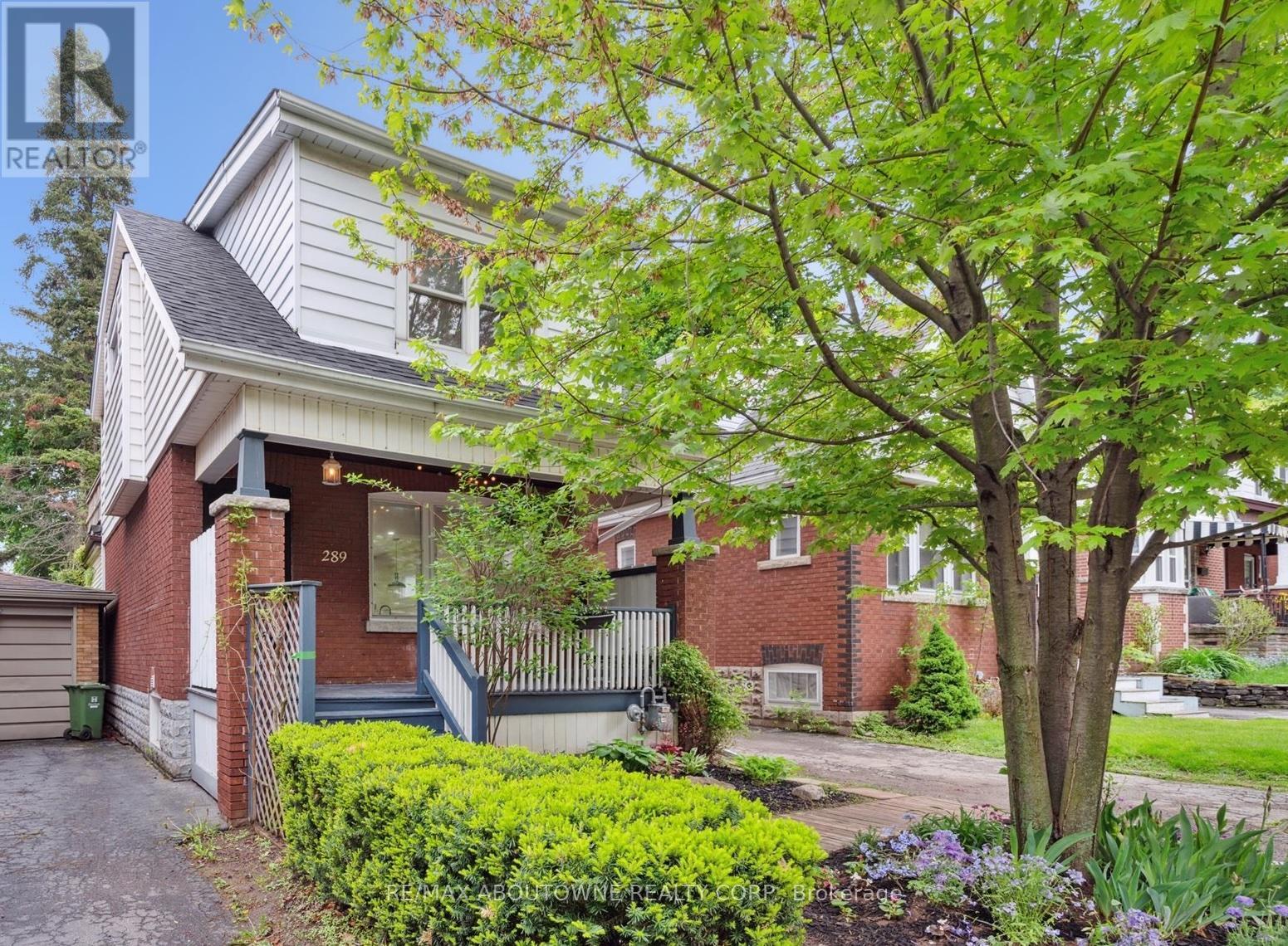 289 HOUGHTON AVENUE S, Hamilton, Ontario