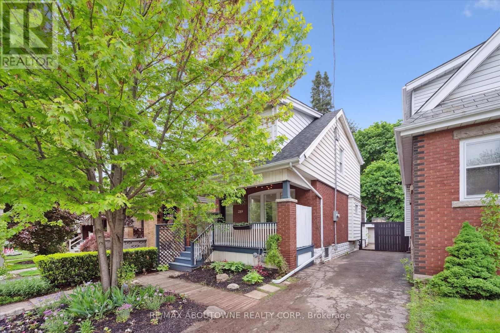 289 Houghton Avenue S, Hamilton, Ontario  L8K 2N4 - Photo 2 - X12207160
