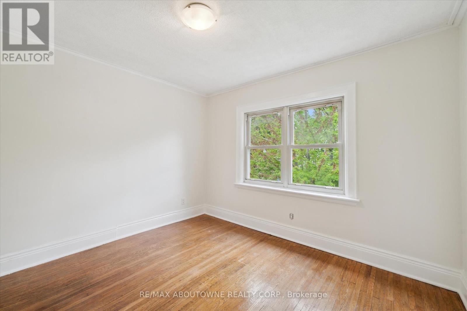 289 Houghton Avenue S, Hamilton, Ontario  L8K 2N4 - Photo 27 - X12207160