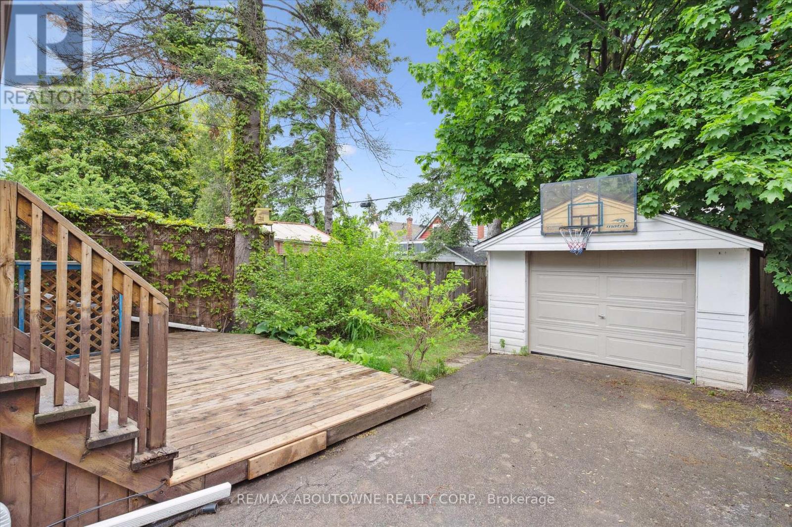 289 Houghton Avenue S, Hamilton, Ontario  L8K 2N4 - Photo 37 - X12207160
