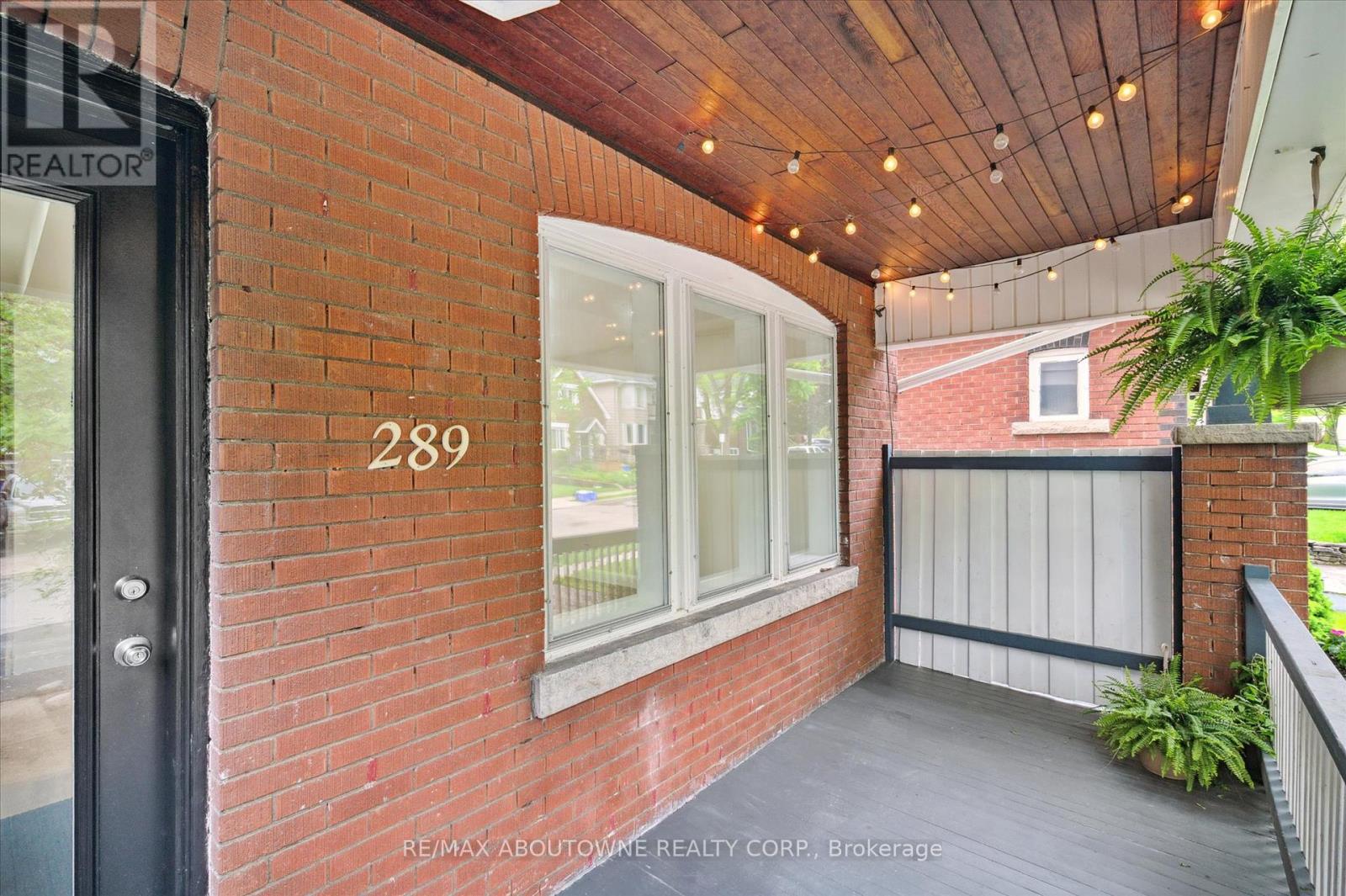 289 Houghton Avenue S, Hamilton, Ontario  L8K 2N4 - Photo 5 - X12207160