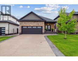 9 HARE STREET, Norfolk, Ontario