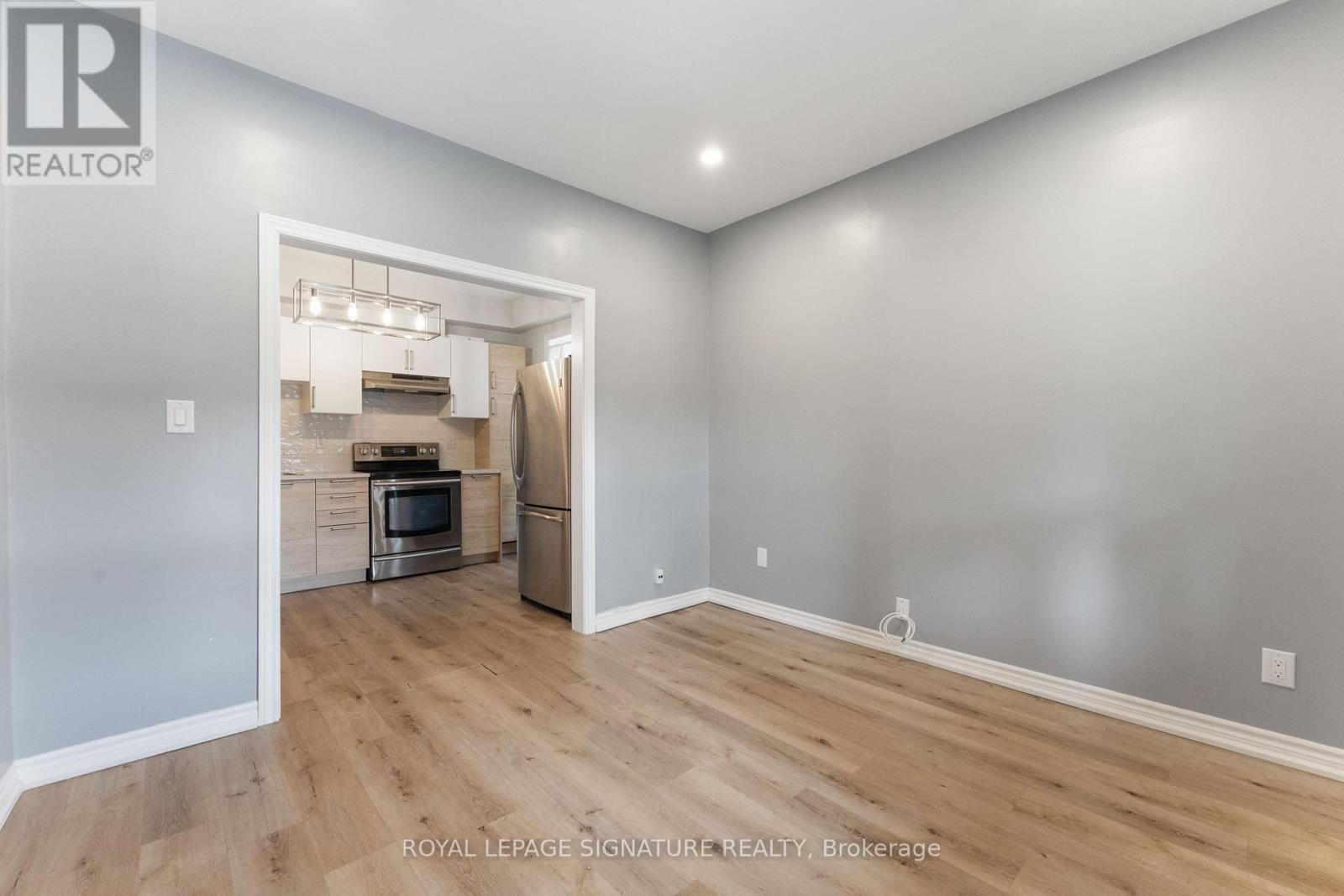 1 - 1045 Cannon Street E, Hamilton, Ontario  L8L 2H4 - Photo 11 - X12207315
