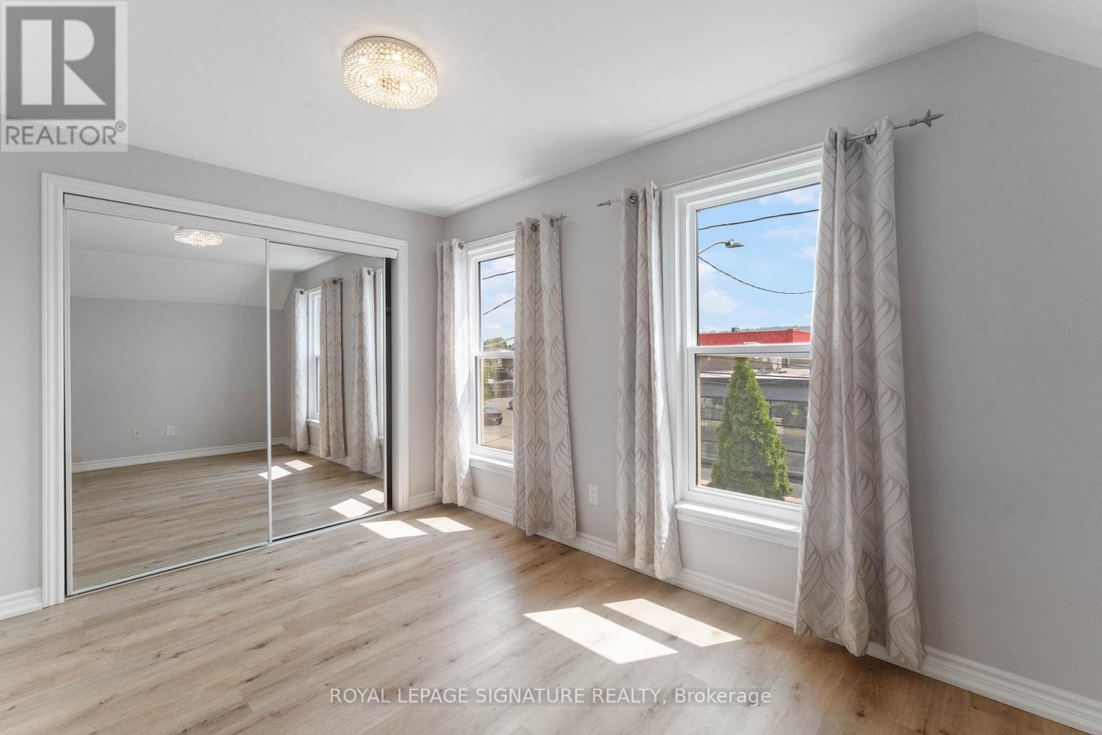 1 - 1045 Cannon Street E, Hamilton, Ontario  L8L 2H4 - Photo 14 - X12207315