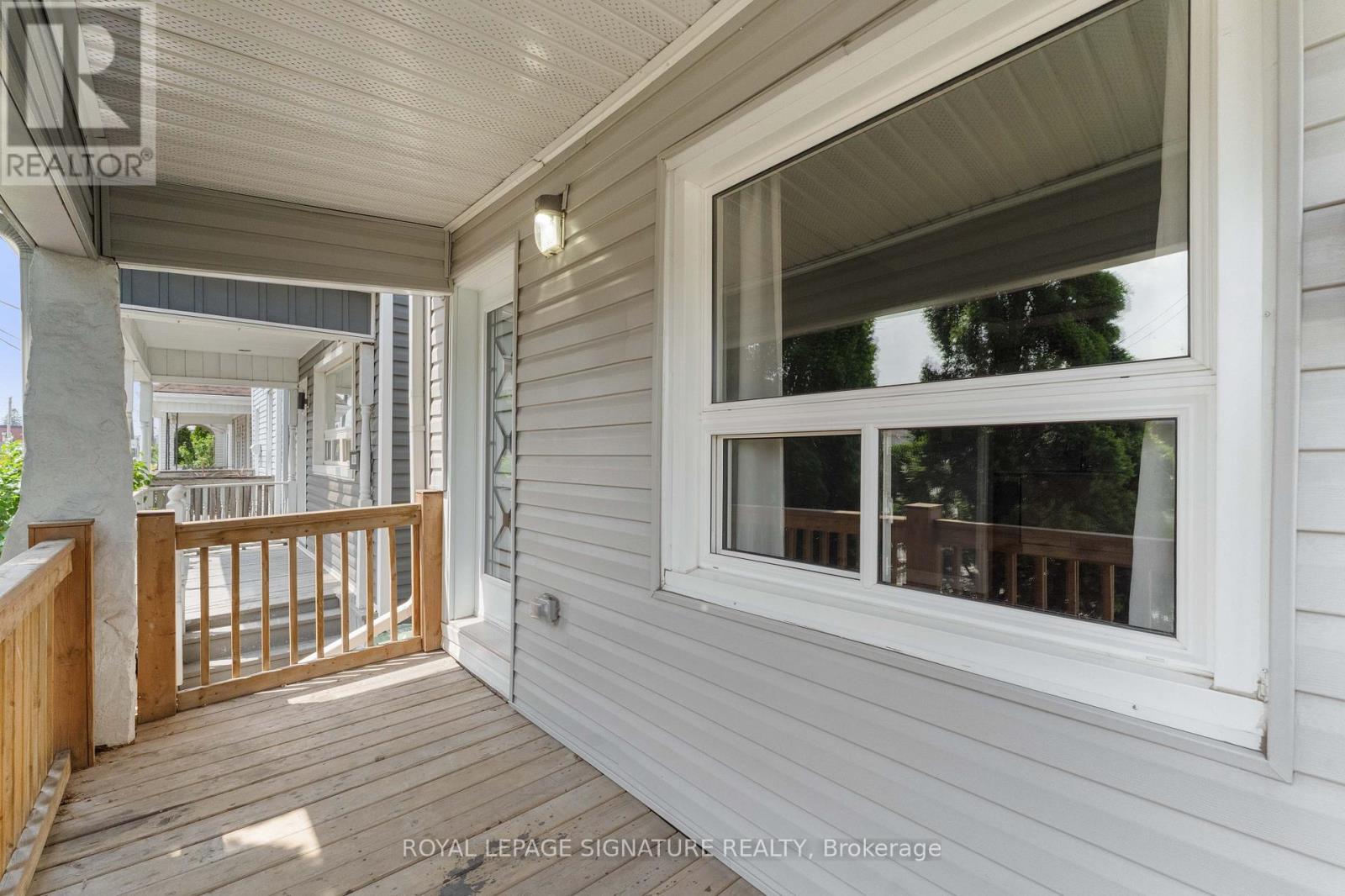 1 - 1045 Cannon Street E, Hamilton, Ontario  L8L 2H4 - Photo 4 - X12207315