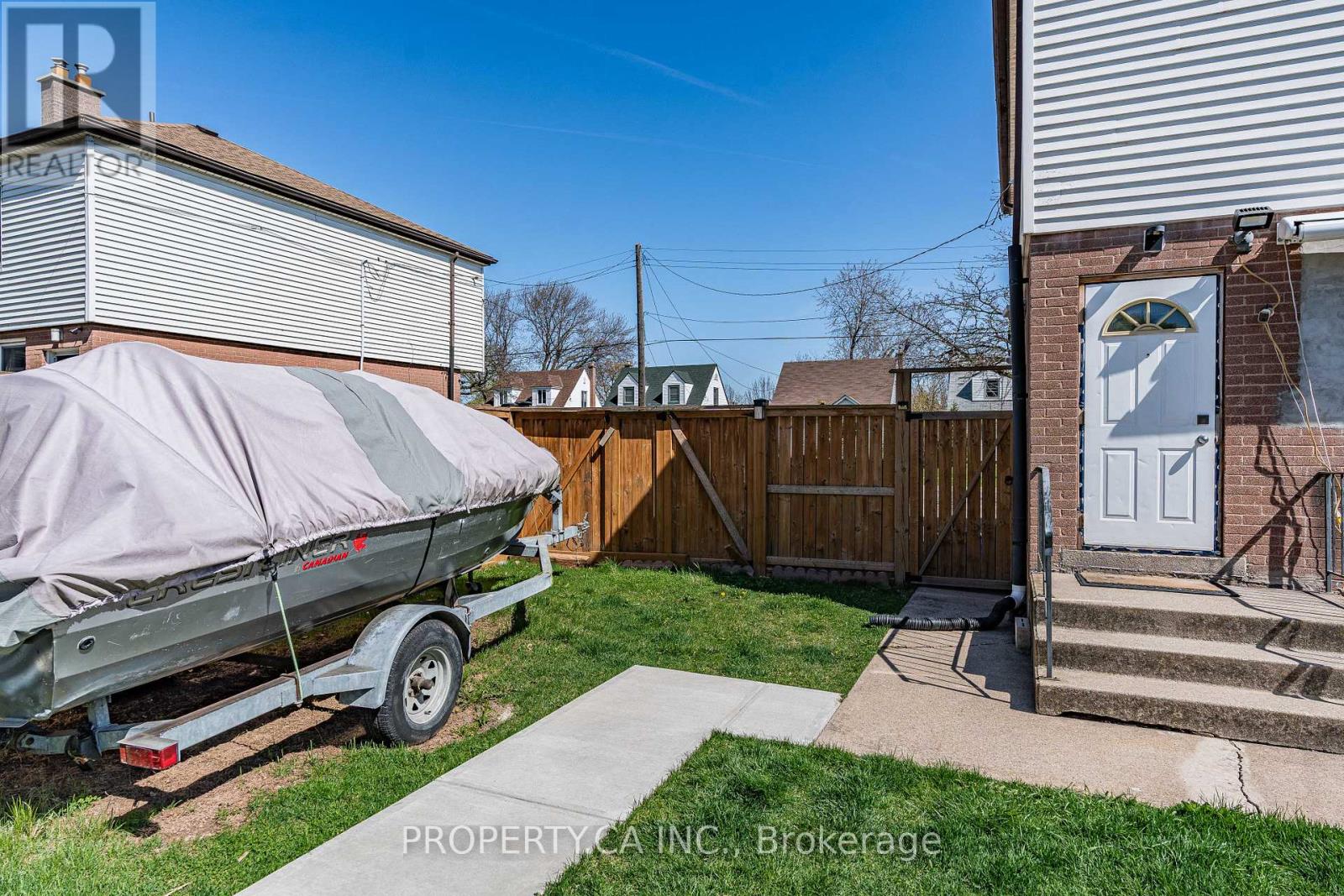 72 Martha Street, Hamilton, Ontario  L8H 2B7 - Photo 37 - X12207348