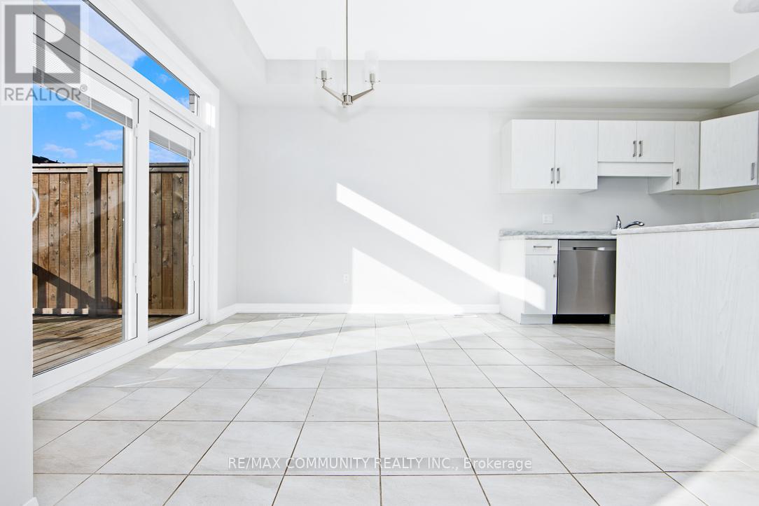 41 - 4552 Portage Road, Niagara Falls, Ontario  L2E 0B8 - Photo 10 - X12207413