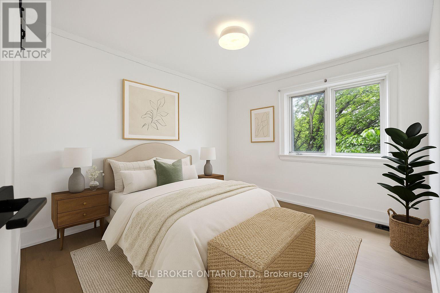 658 Davenport Road, Toronto, Ontario  M5R 1K9 - Photo 5 - C12207520