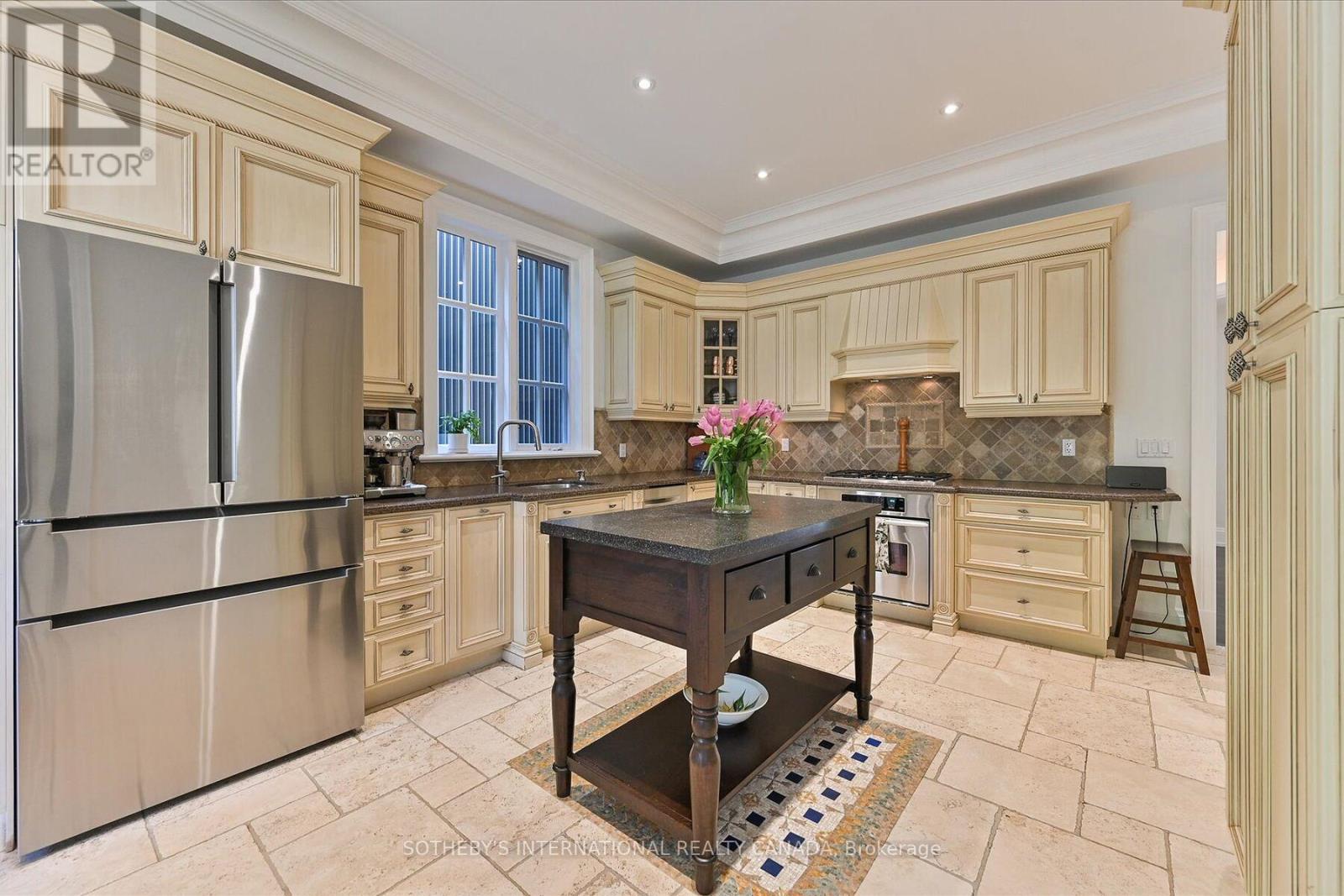 446 Elm Road, Toronto, Ontario  M3W 3W9 - Photo 13 - C12207593