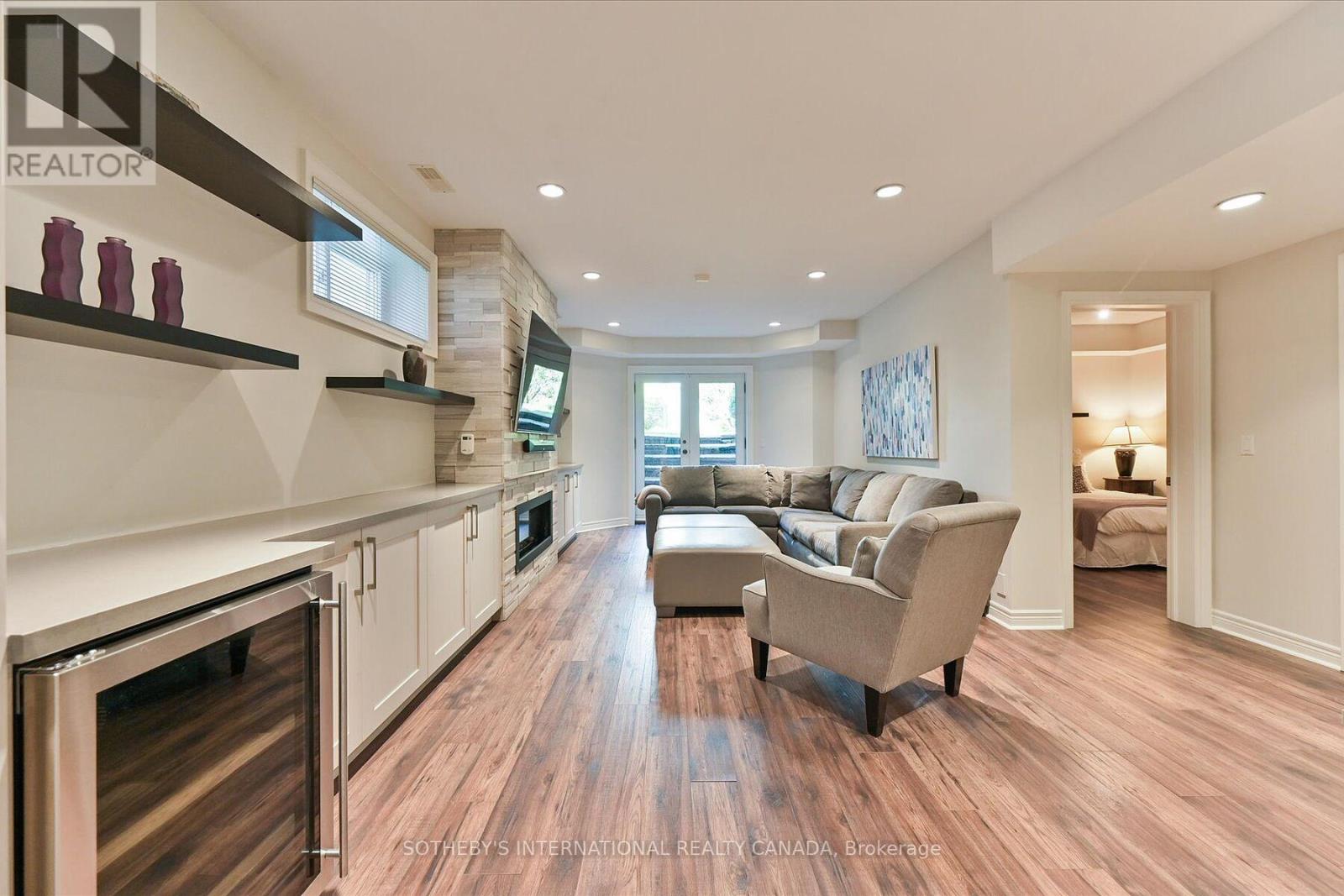 446 Elm Road, Toronto, Ontario  M3W 3W9 - Photo 24 - C12207593