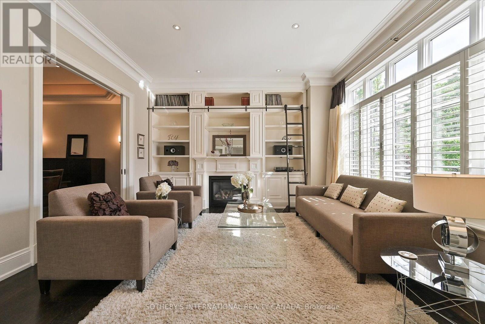446 Elm Road, Toronto, Ontario  M3W 3W9 - Photo 7 - C12207593