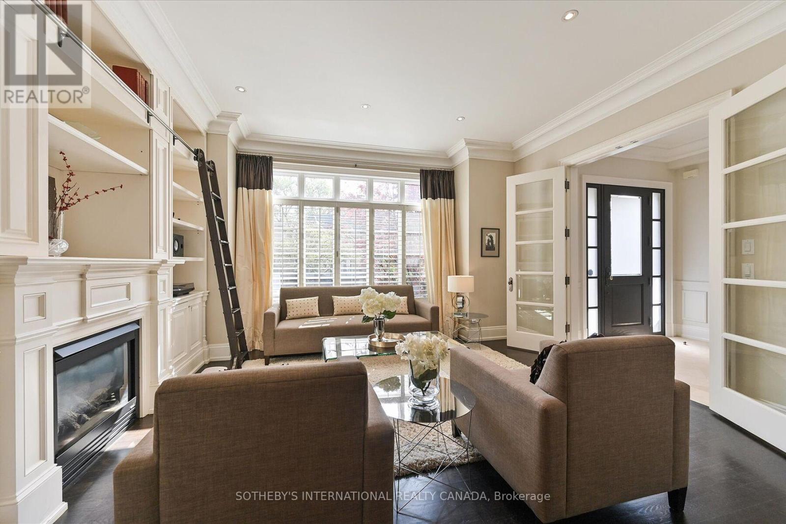 446 Elm Road, Toronto, Ontario  M3W 3W9 - Photo 8 - C12207593