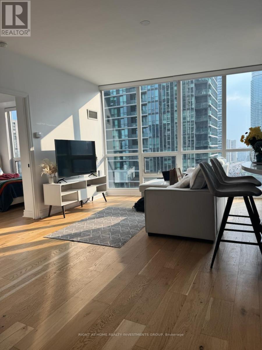 2302 - 16 Yonge Street, Toronto (Waterfront Communities), Ontario  M5E 2A3 - Photo 3 - C12207620