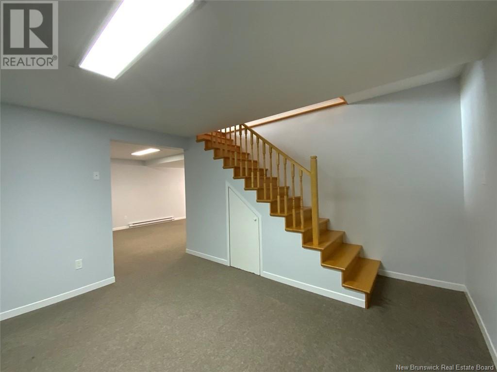 33 Thibaudeau Avenue, Edmundston, New Brunswick  E3V 4Z1 - Photo 19 - NB120370