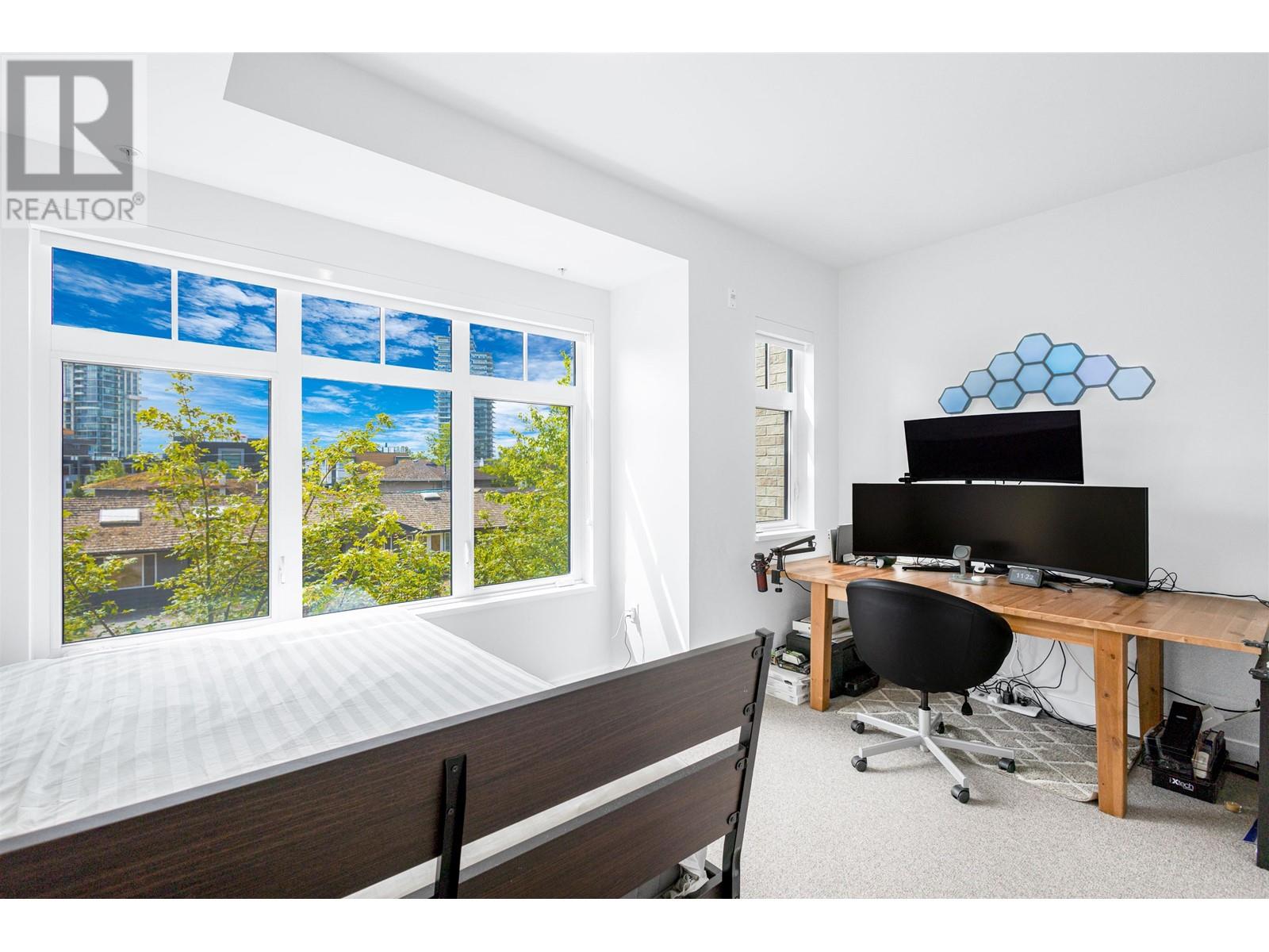 8 1960 Glenaire Drive, North Vancouver, British Columbia  V7P 1Y1 - Photo 29 - R3012779