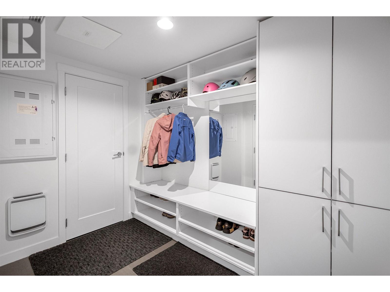 8 1960 Glenaire Drive, North Vancouver, British Columbia  V7P 1Y1 - Photo 34 - R3012779