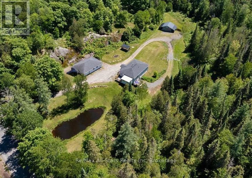 410 Etwell Road, Huntsville, Ontario  P1H 2J2 - Photo 2 - X12086430