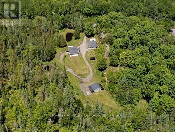 410 Etwell Road, Huntsville, Ontario  P1H 2J2 - Photo 3 - X12086430