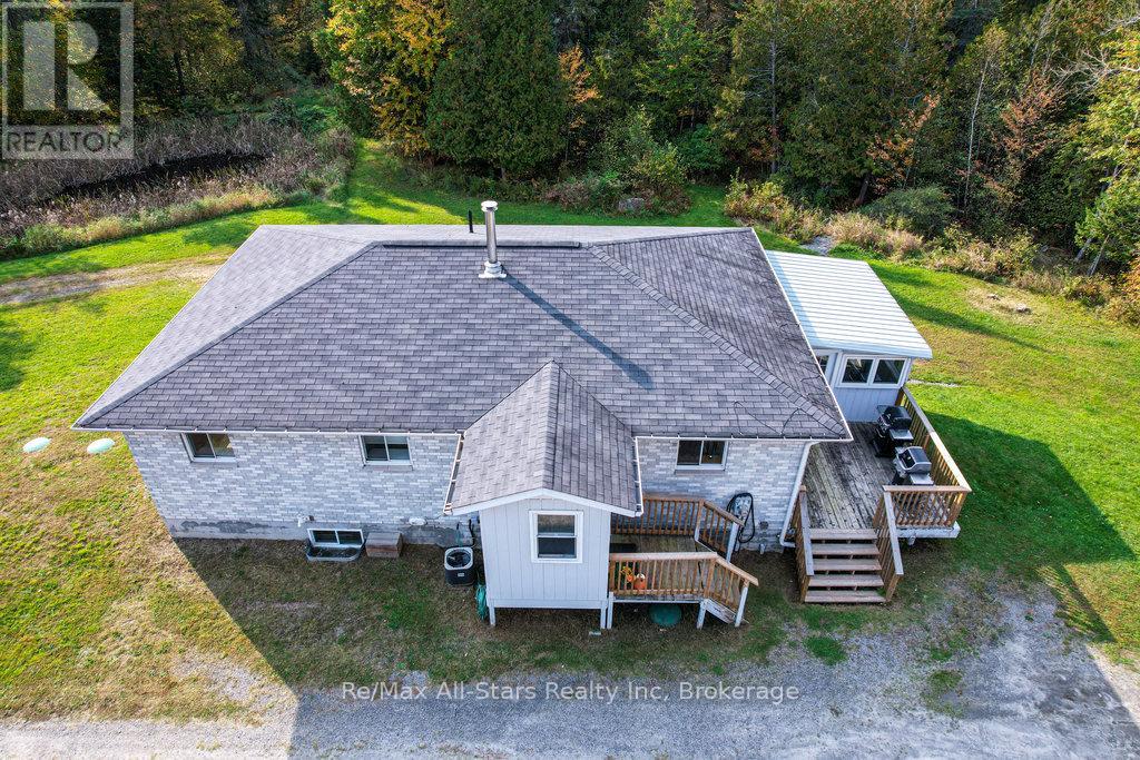 410 Etwell Road, Huntsville, Ontario  P1H 2J2 - Photo 5 - X12086430