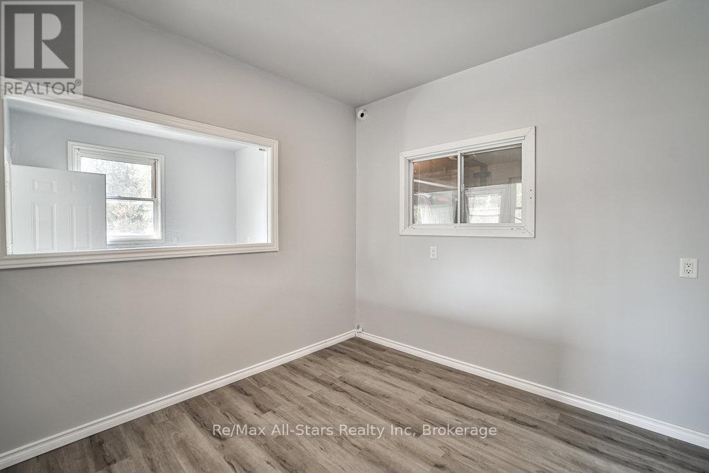 410 Etwell Road, Huntsville, Ontario  P1H 2J2 - Photo 40 - X12086430