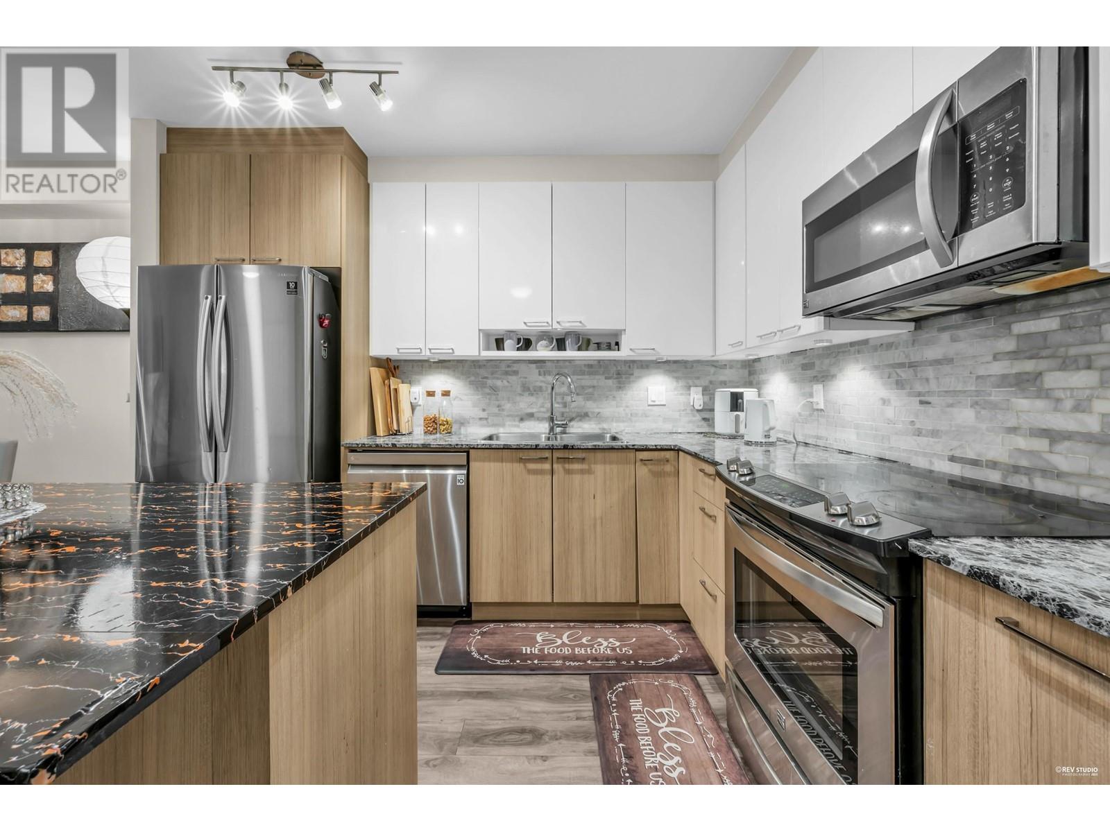 310 202 Lebleu Street, Coquitlam, British Columbia  V3K 4L6 - Photo 13 - R3012869