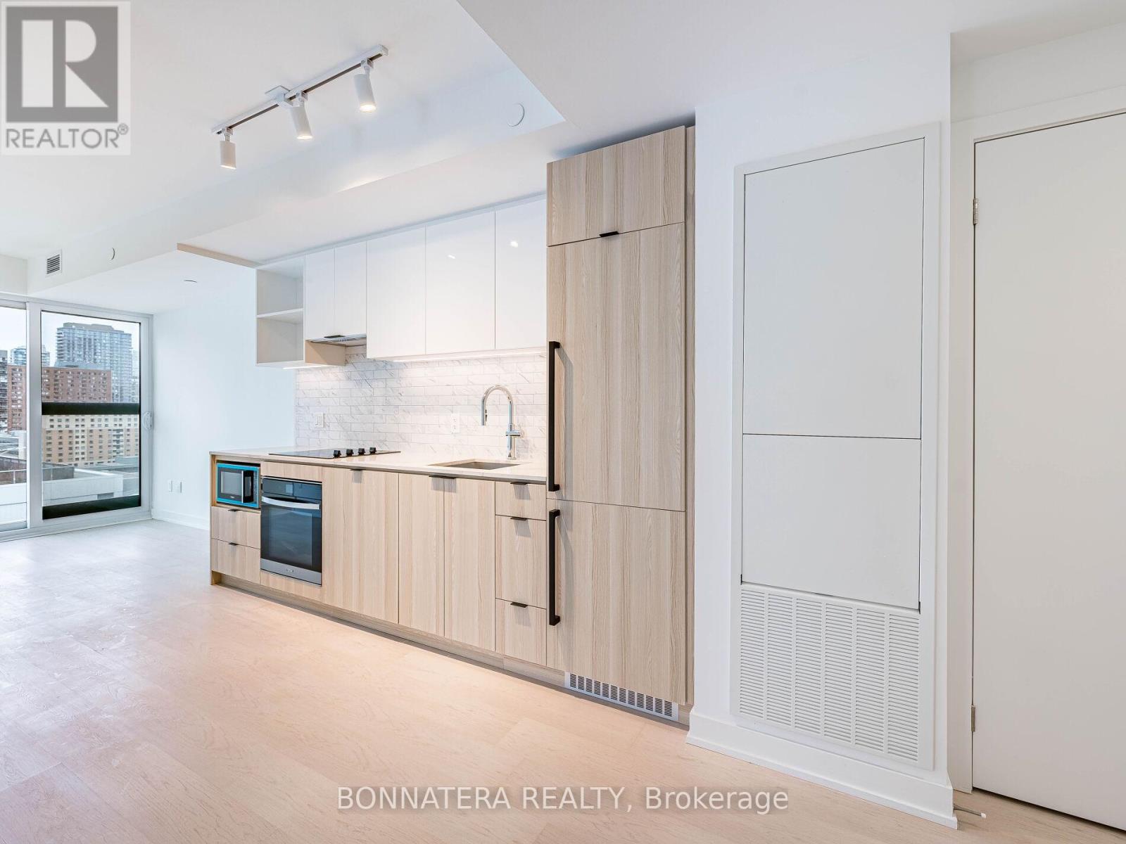 1503 - 252 Church Street, Toronto, Ontario  M5B 1Z2 - Photo 11 - C12105655