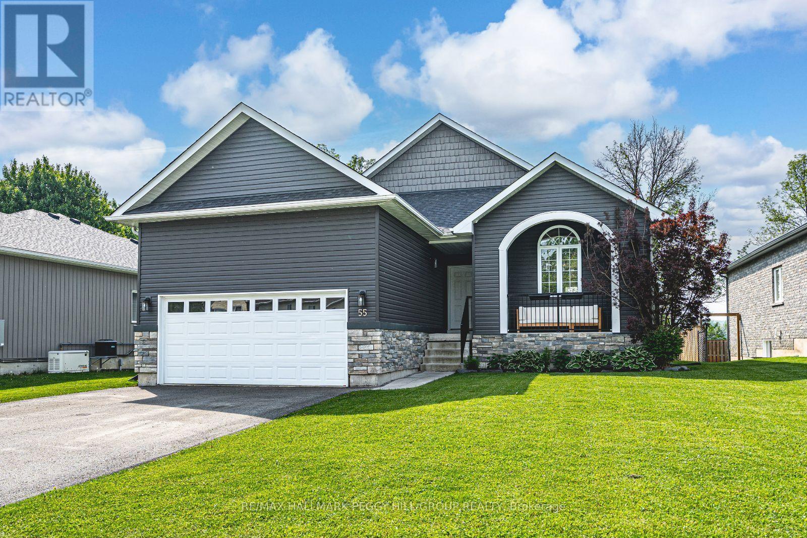 55 Donlands Court, Severn, Ontario  L0K 1E0 - Photo 1 - S12207500