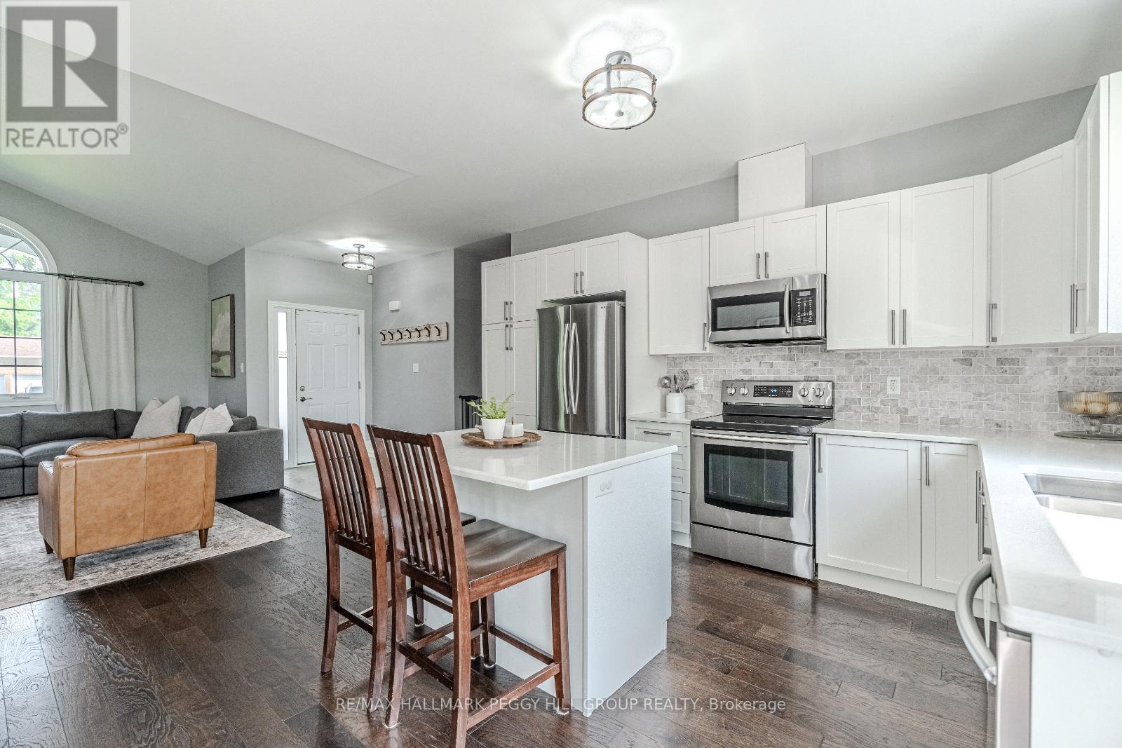 55 Donlands Court, Severn, Ontario  L0K 1E0 - Photo 5 - S12207500