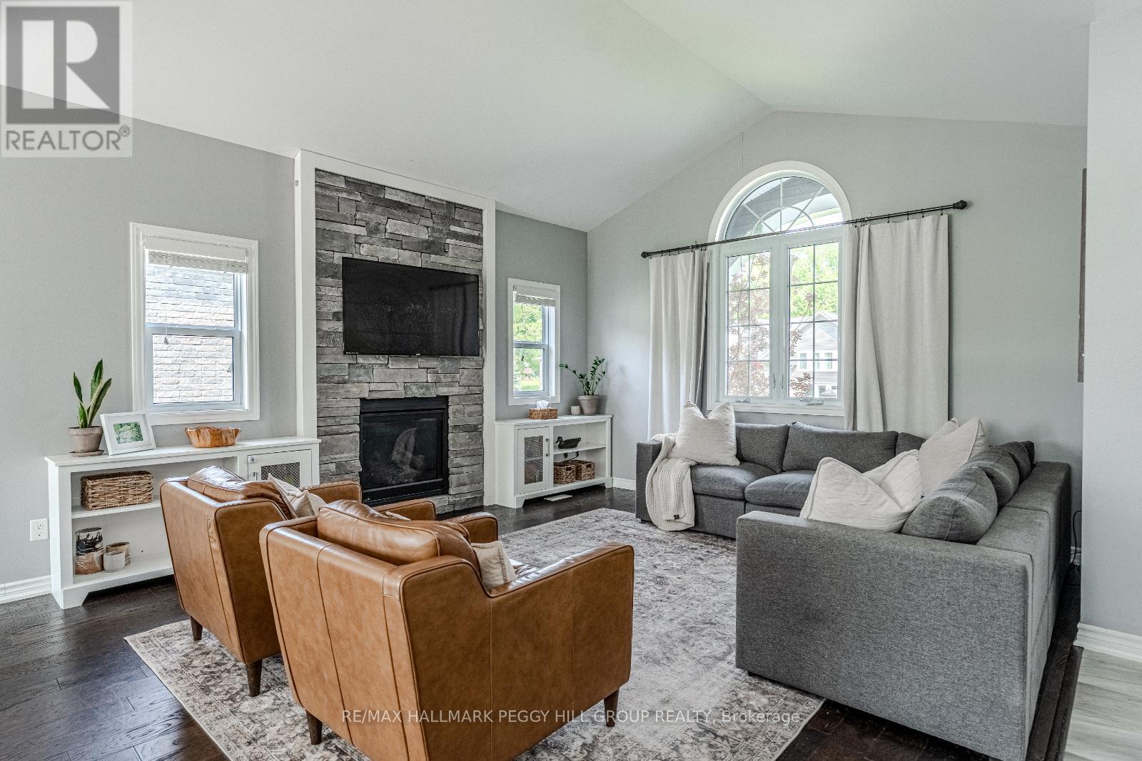 55 Donlands Court, Severn, Ontario  L0K 1E0 - Photo 7 - S12207500