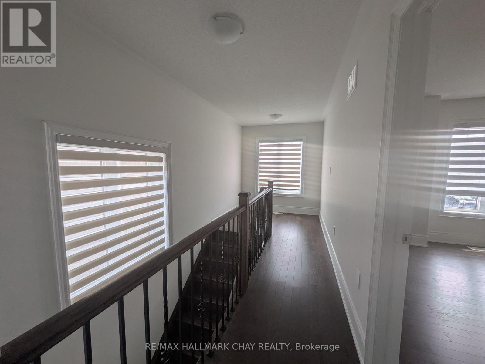 18 Valleybrook Road, Barrie, Ontario  L9J 0L4 - Photo 22 - S12207564