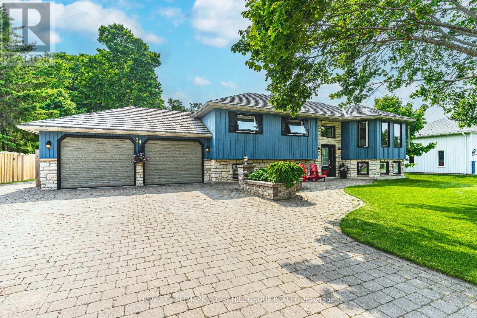 34 Foyston Park Circle, Springwater, Ontario  L9X 0A1 - Photo 1 - S12207568