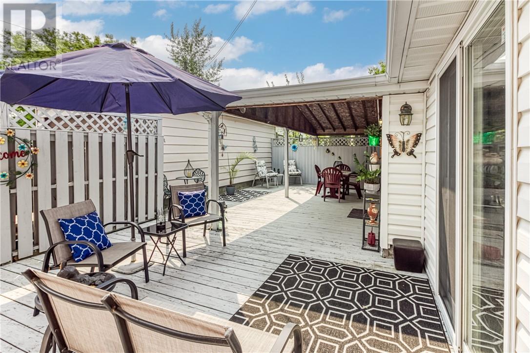 Property at 171 Second Avenue N image 4