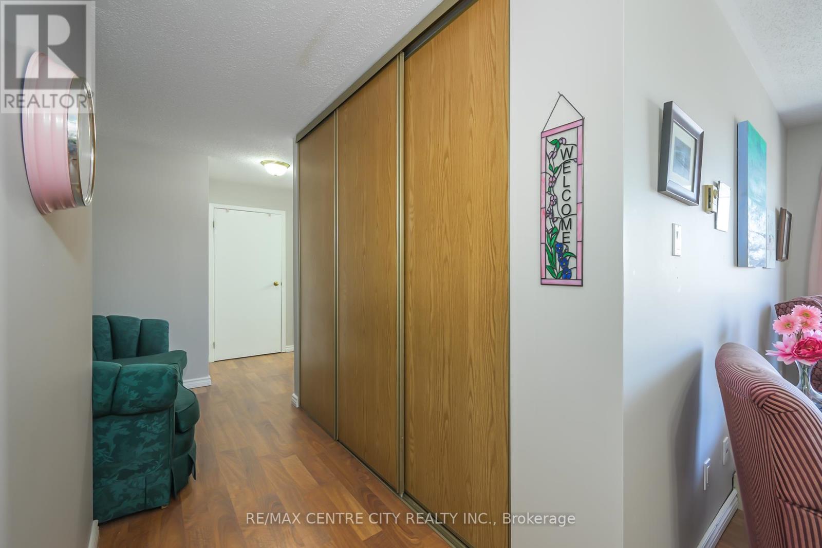 309 - 729 Deveron Crescent, London South, Ontario  N5Z 4X5 - Photo 11 - X12207660