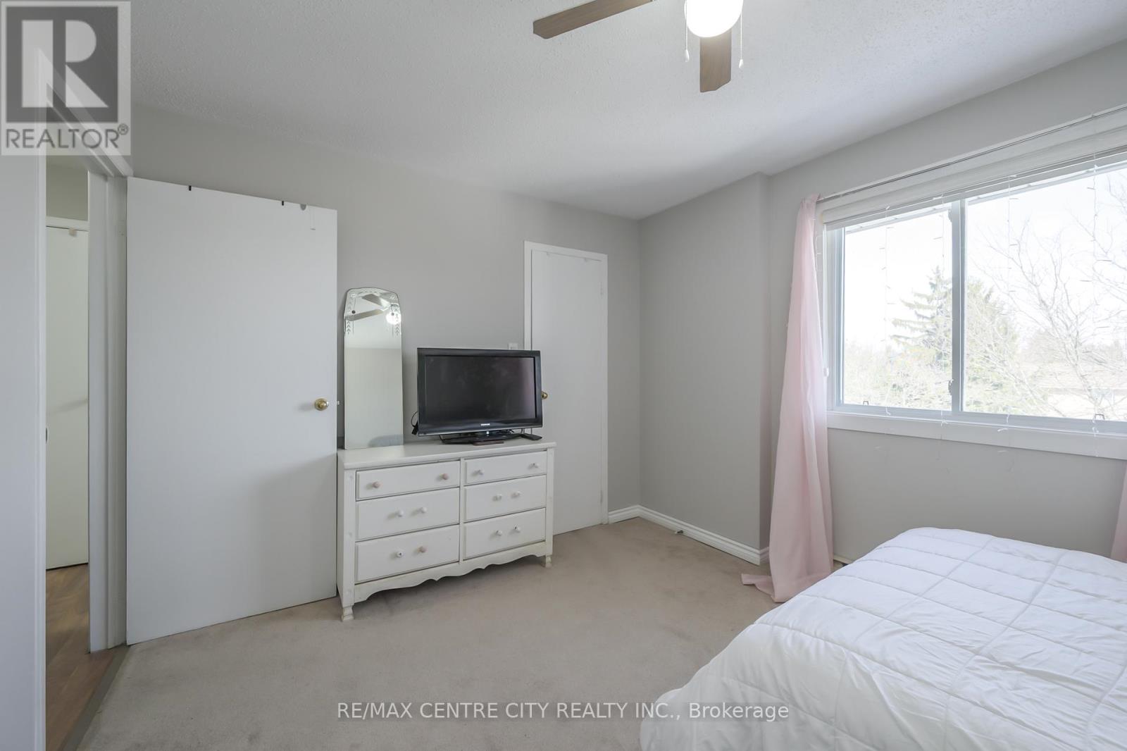309 - 729 Deveron Crescent, London South, Ontario  N5Z 4X5 - Photo 15 - X12207660