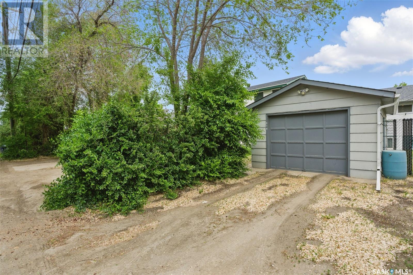 310 Cumberland Avenue S, Saskatoon, Saskatchewan  S7N 1M1 - Photo 27 - SK008725